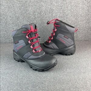 Columbia Black and Pink Insulated Waterproof Boots Youth Size 6|EU 38